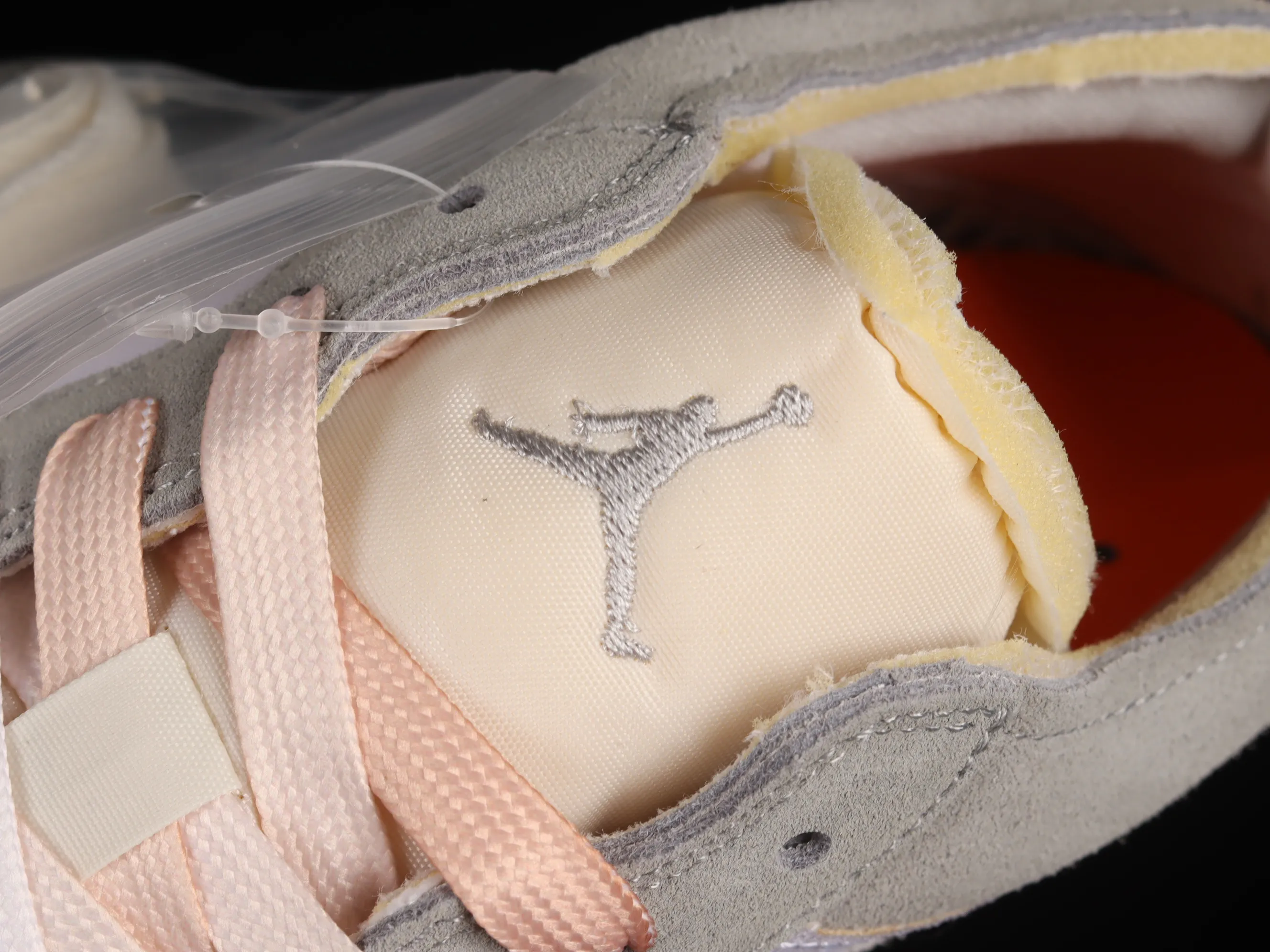 All categories Air Jordan Jordan series basketball shoes Air Jordan 1 Low Air Jordan 1 Low "White and Phantom" AJ1 Joe 1 off-white retro cultural leisure sports sneakers DN1635-100